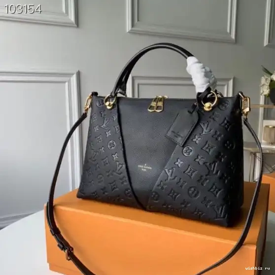 WIS V LOUIS MM TOTE VUITTON 0625